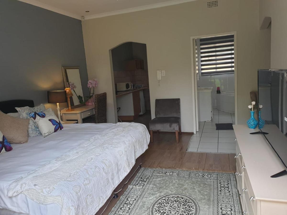 Matina Guest House Johannesburg Bagian luar foto