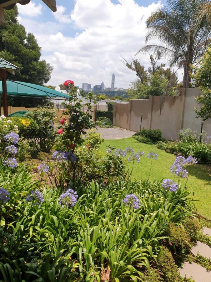 Matina Guest House Johannesburg Bagian luar foto