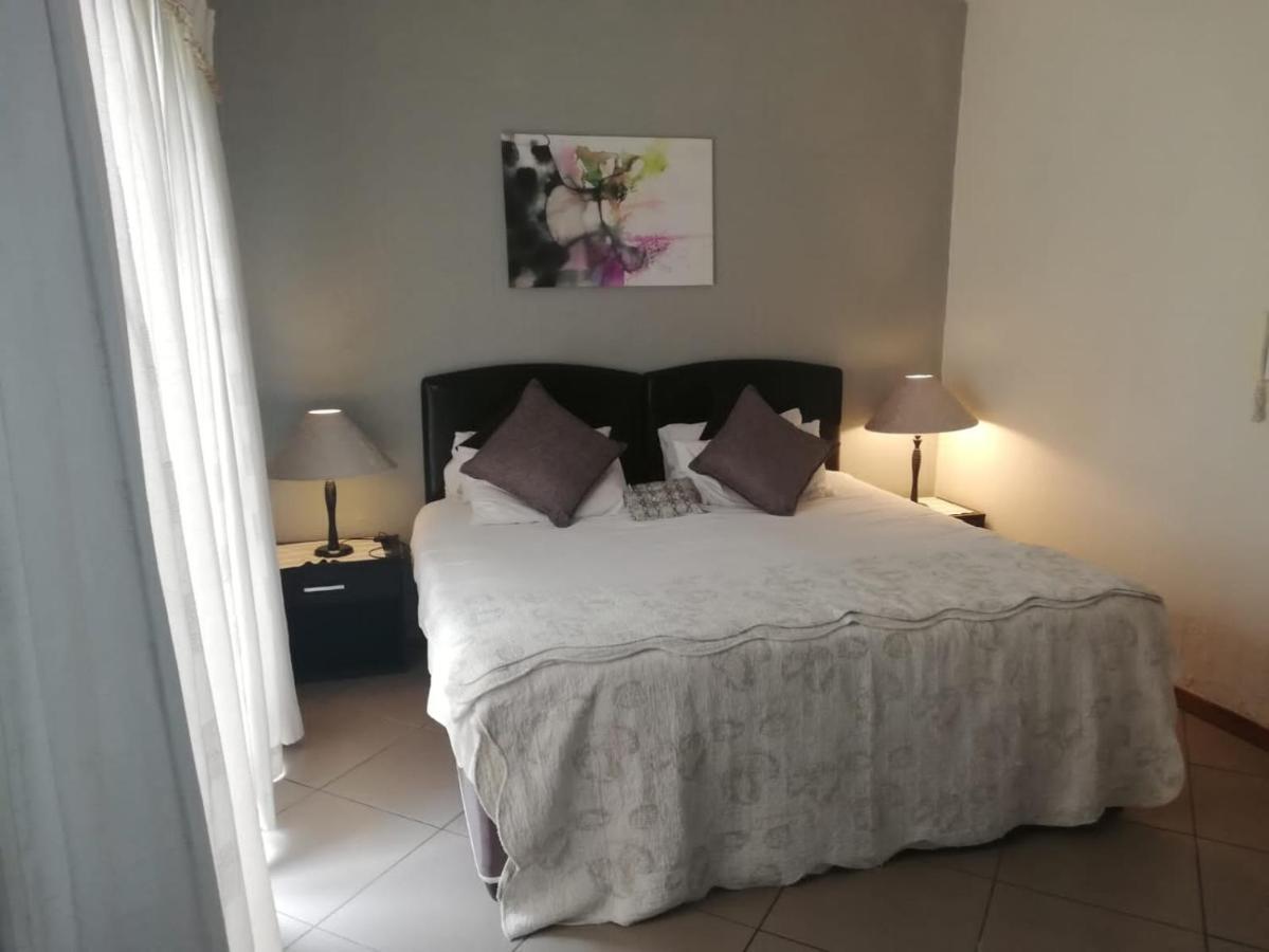 Matina Guest House Johannesburg Bagian luar foto